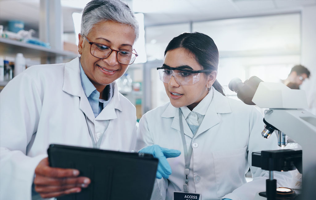 A multidisciplinary team of inflammatory myopathy experts, including basic scientists and epidemiologists conducting translational and clinical research. A multidisciplinary team of inflammatory myopathy experts, including basic scientists and epidemiologists conducting translational and clinical research.